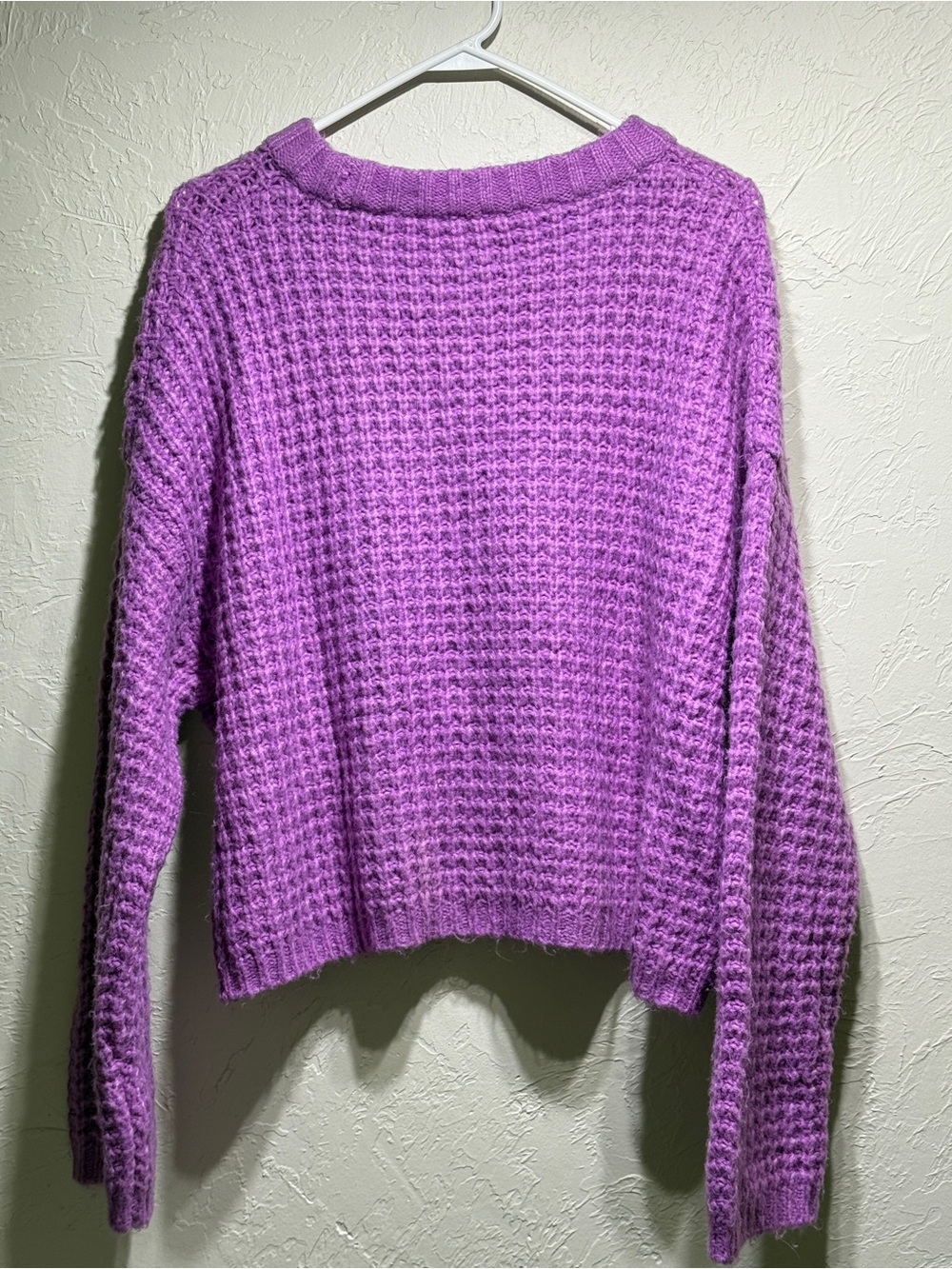 Wild Fable RaspBerry Pinmk Crop Sweater Size XL